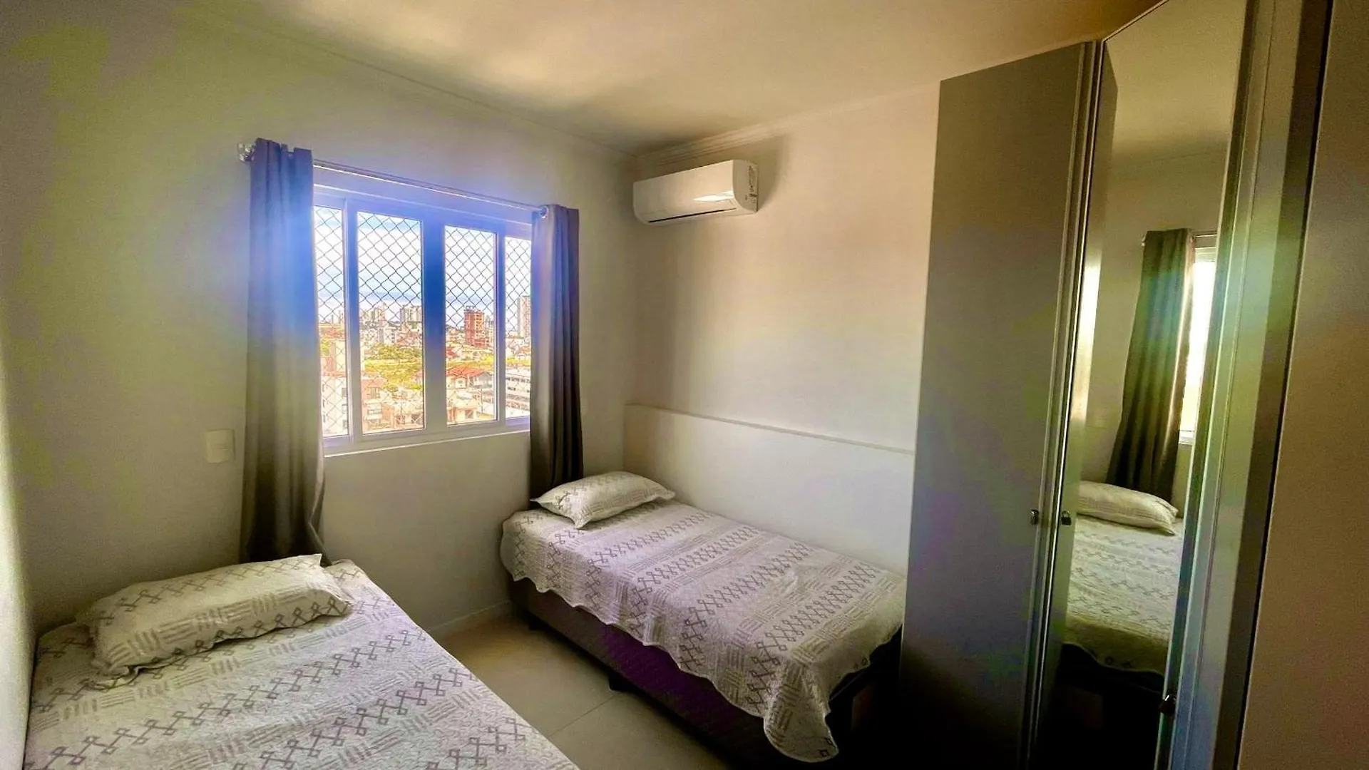 Casa de Férias Residencial Angelus Condominio Clube Na Praia De Piçarras